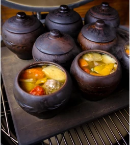 Egyszemélyes húsleves