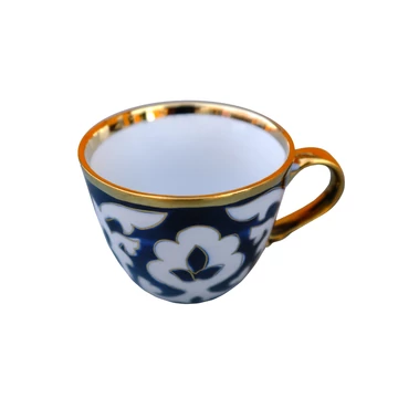 Pakhta teáscsésze (füllel)