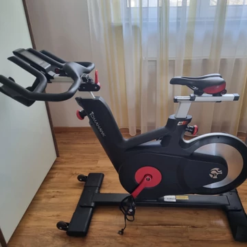 Tomahawk IC6 spinning kerékpár